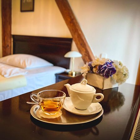 Hotel U Zeleneho Stromu Nepomuk Kültér fotó