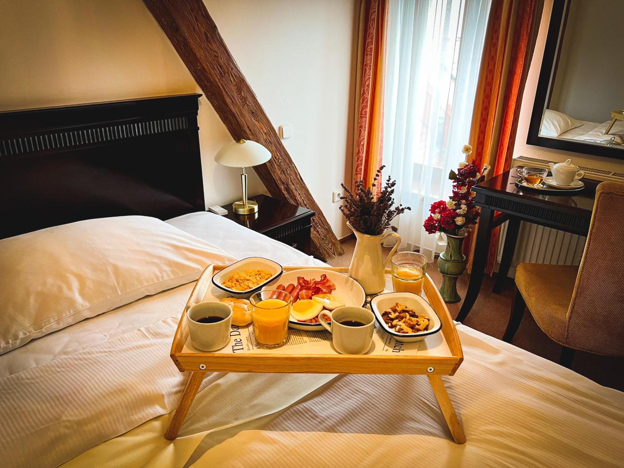 Hotel U Zeleneho Stromu Nepomuk Kültér fotó